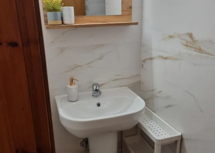 Asteri Luxury